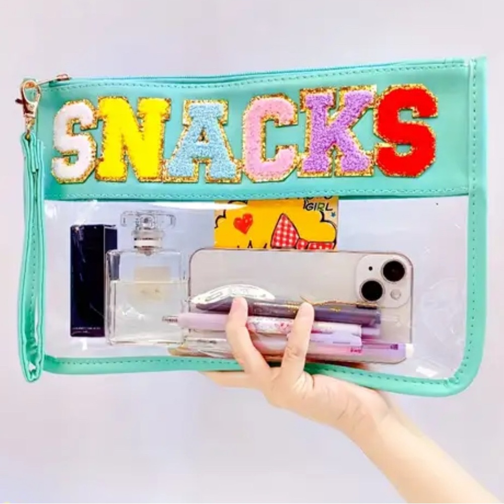 ⭐️NEW⭐️🌈Fun ‘SNACK’ Travel Bag for ALL your Stuff! •Approx. 12”x8”